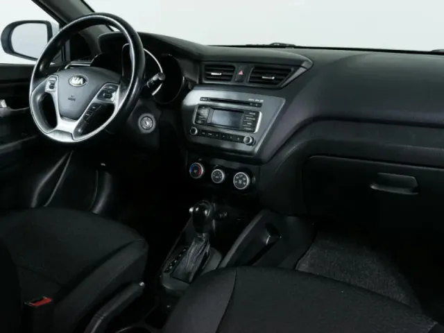 Kia Rio, III Рестайлинг — фото 7