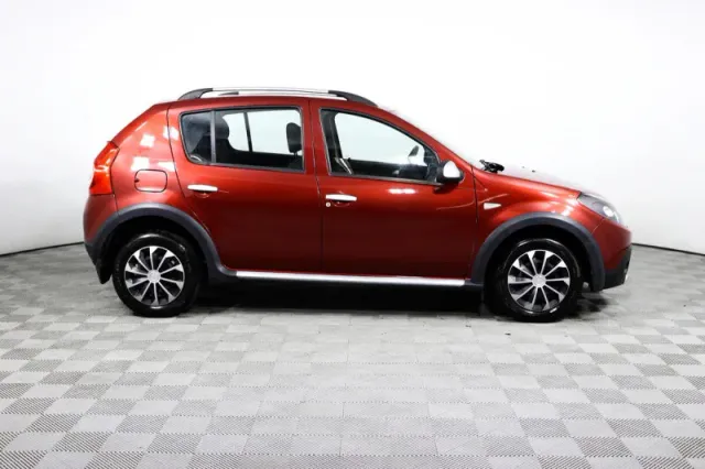 Renault Sandero, I — фото 3