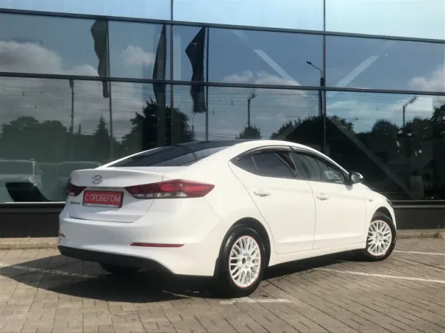 Hyundai Elantra, VI (AD) — фото 4