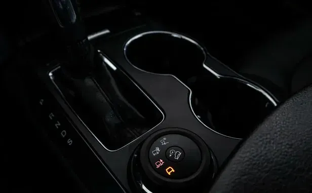 Ford Explorer, V Рестайлинг — фото 8