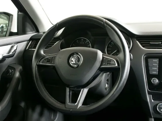 Skoda Octavia, III — фото 12