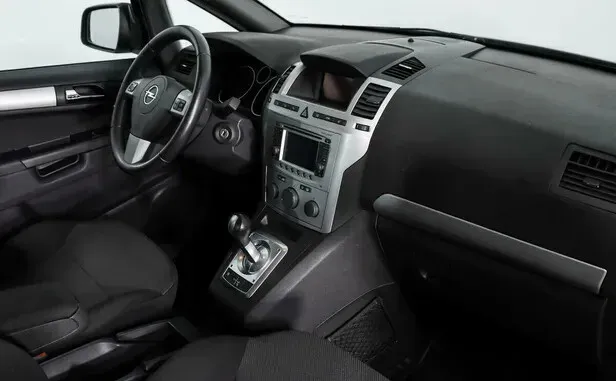 Opel Zafira, B Рестайлинг — фото 6