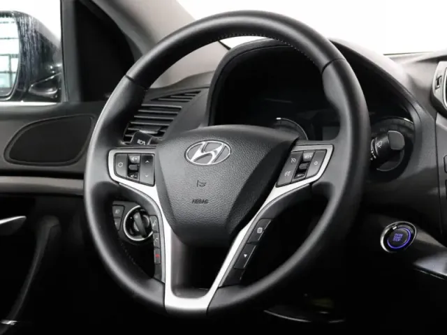 Hyundai i40, I Рестайлинг — фото 10