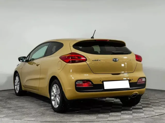 Kia Ceed, II Рестайлинг — фото 7