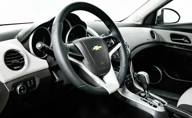 Chevrolet Cruze, I Рестайлинг — фото 7