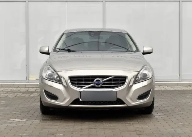 Volvo S60, II — фото 1