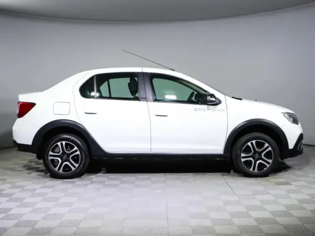 Renault Logan, II Рестайлинг — фото 4