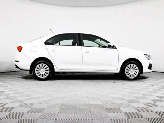 Skoda Rapid, II — фото 4