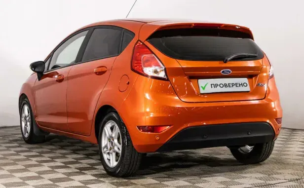 Ford Fiesta, Mk6 Рестайлинг — фото 4
