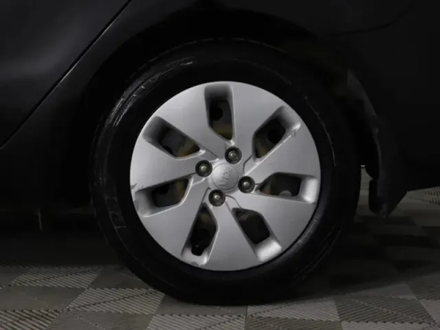 Kia Rio, III Рестайлинг — фото 10