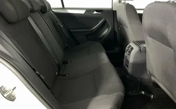 Volkswagen Jetta, VI Рестайлинг — фото 8