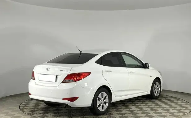 Hyundai Solaris, I Рестайлинг — фото 2