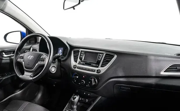 Hyundai Solaris, II — фото 12