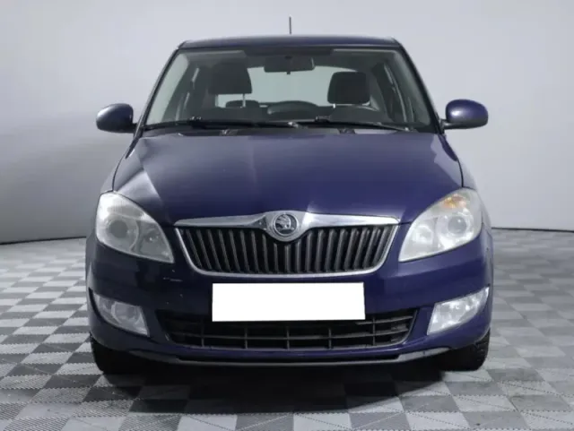 Skoda Fabia, II Рестайлинг — фото 2