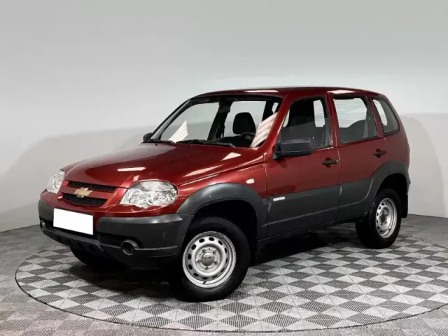 Chevrolet Niva — фото 1