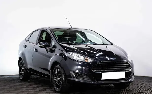 Ford Fiesta, Mk6 Рестайлинг — фото 3