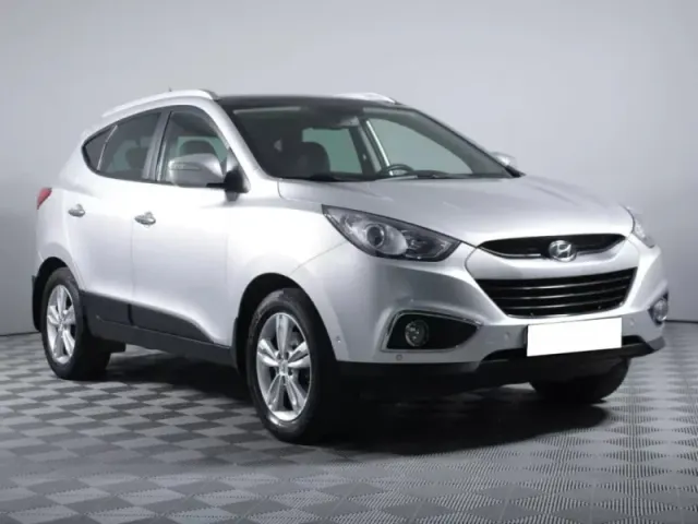 Hyundai ix35, I — фото 3