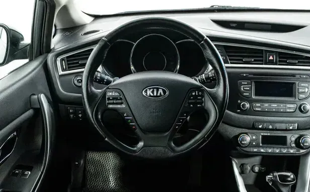 Kia Ceed, II Рестайлинг — фото 5