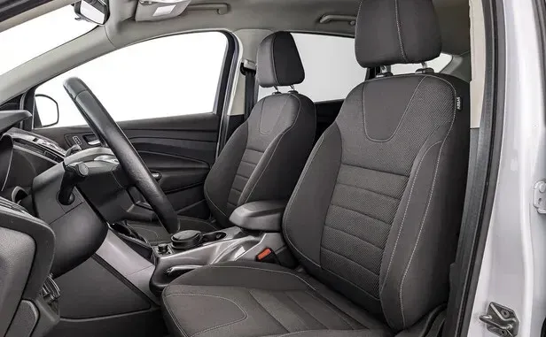 Ford Kuga, II Рестайлинг — фото 11