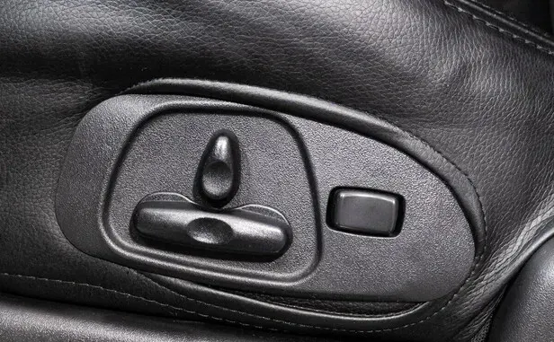 Mitsubishi Pajero, IV Рестайлинг 1 — фото 12