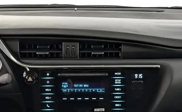 Toyota Corolla, XI (E160, E170, E180) Рестайлинг 1 — фото 7