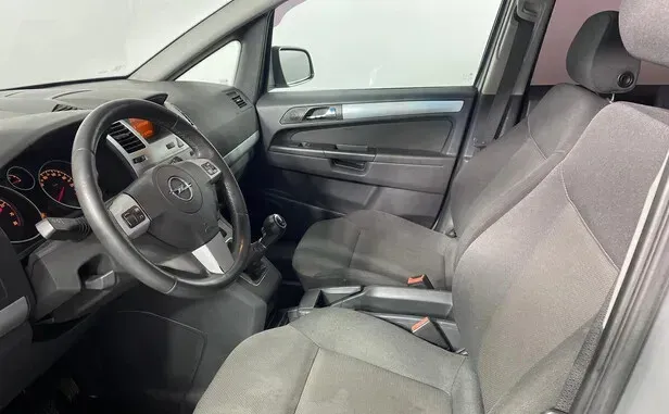 Opel Zafira, B Рестайлинг — фото 6