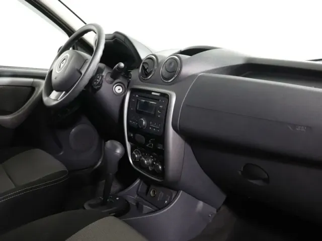 Renault Duster, I — фото 10