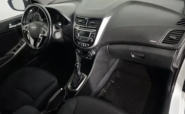 Hyundai Solaris, I Рестайлинг — фото 7