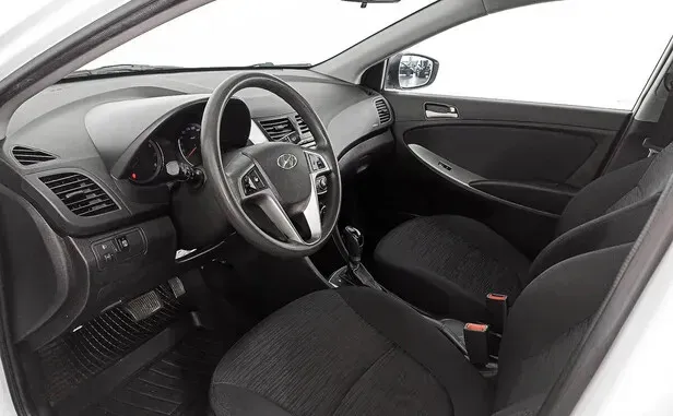 Hyundai Solaris, I Рестайлинг — фото 9