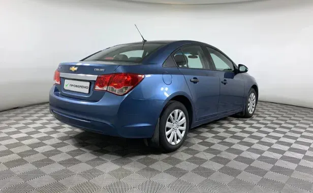 Chevrolet Cruze, I Рестайлинг — фото 2