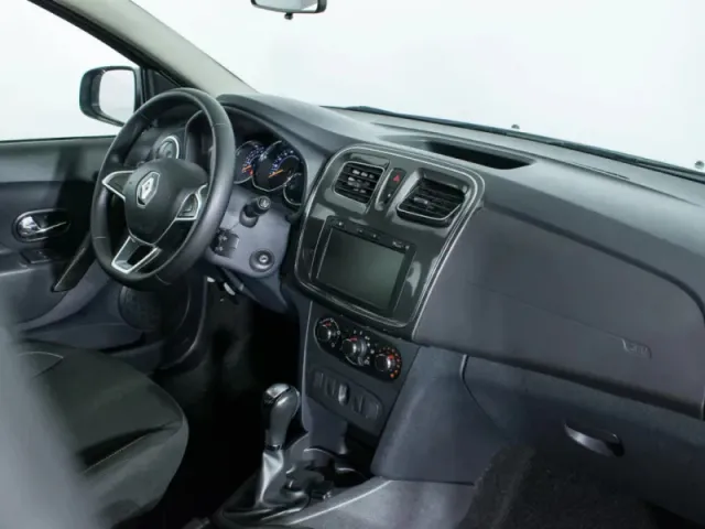 Renault Logan, II Рестайлинг — фото 13