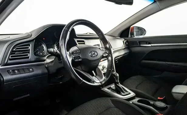 Hyundai Elantra, VI (AD) Рестайлинг — фото 8