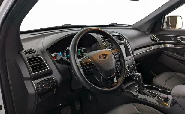 Ford Explorer, V Рестайлинг — фото 6