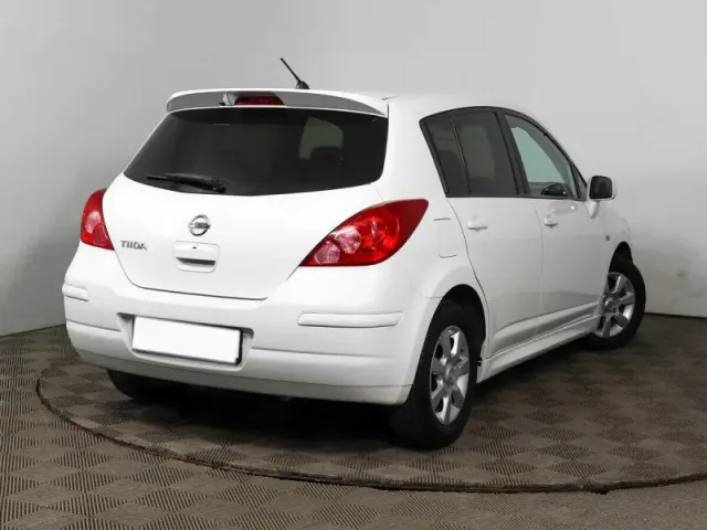 Nissan Tiida, I — фото 4