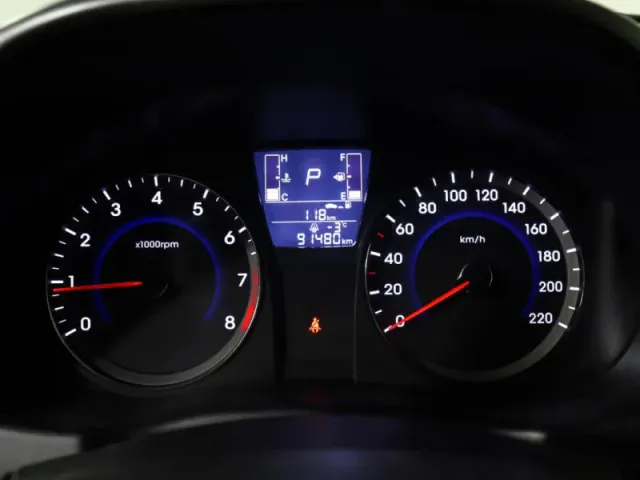 Hyundai Solaris, I Рестайлинг — фото 12