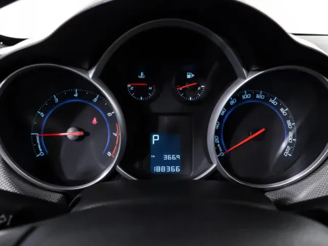 Chevrolet Cruze, I Рестайлинг — фото 15