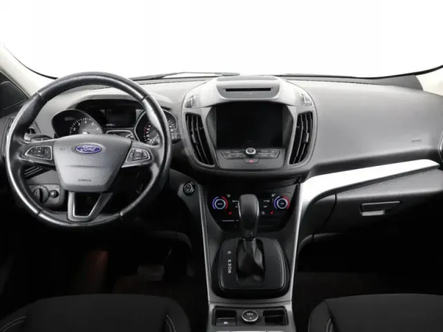 Ford Kuga, II Рестайлинг — фото 9