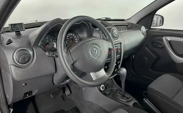 Renault Duster, I — фото 9
