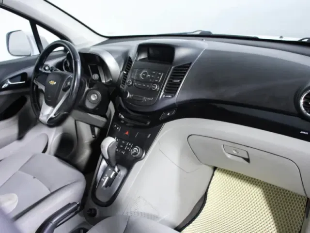 Chevrolet Orlando — фото 7