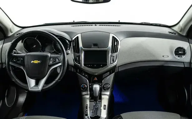 Chevrolet Cruze, I Рестайлинг — фото 6