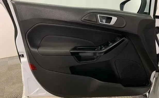 Ford Fiesta, Mk6 Рестайлинг — фото 5