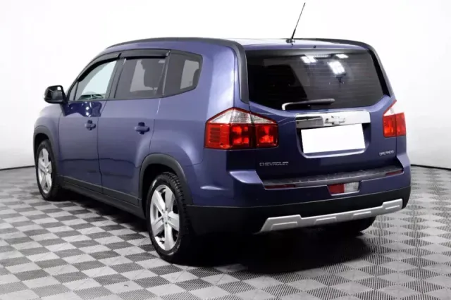 Chevrolet Orlando — фото 6
