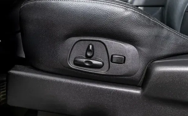 Mitsubishi Pajero, IV Рестайлинг 2 — фото 13
