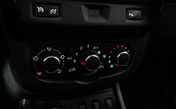 Renault Duster, I Рестайлинг — фото 8
