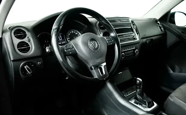 Volkswagen Tiguan, I Рестайлинг — фото 7