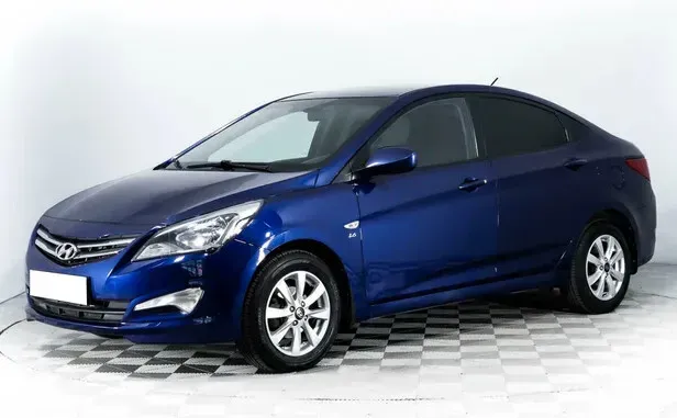 Hyundai Solaris, I Рестайлинг — фото 1