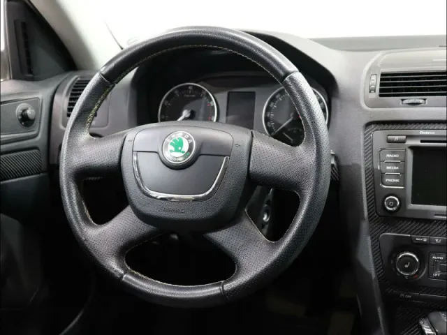 Skoda Octavia, II — фото 11