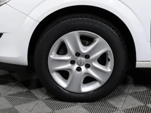 Opel Astra, H Рестайлинг — фото 10
