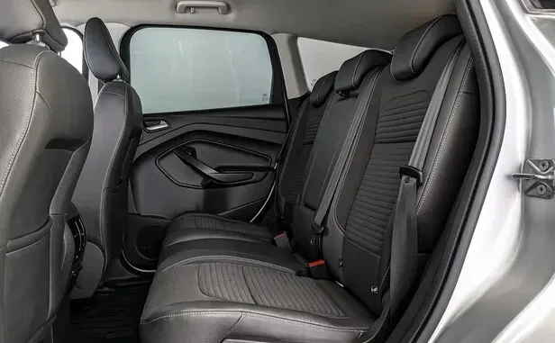 Ford Kuga, II Рестайлинг — фото 17