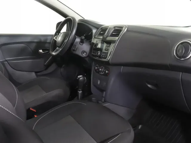 Renault Logan, II Рестайлинг — фото 12